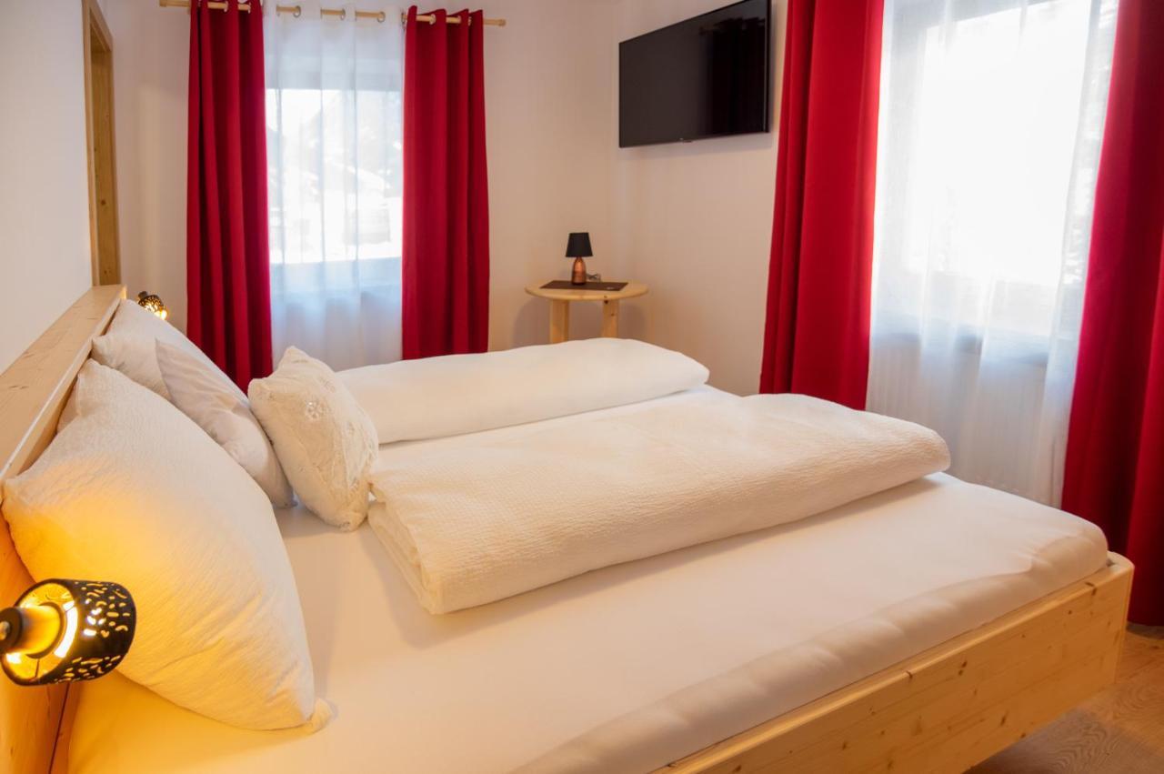 B&B Fruehlingsheim Ratschings Exteriör bild